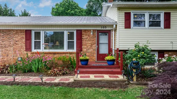 103 Deal AVE, Conover, NC 28613