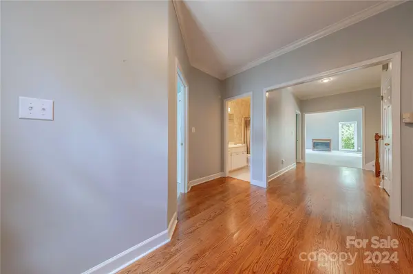 2316 Christensens CT, Charlotte, NC 28270