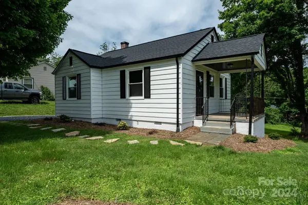 154 34th ST NW, Hickory, NC 28601