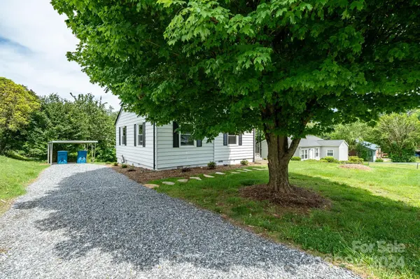 154 34th ST NW, Hickory, NC 28601