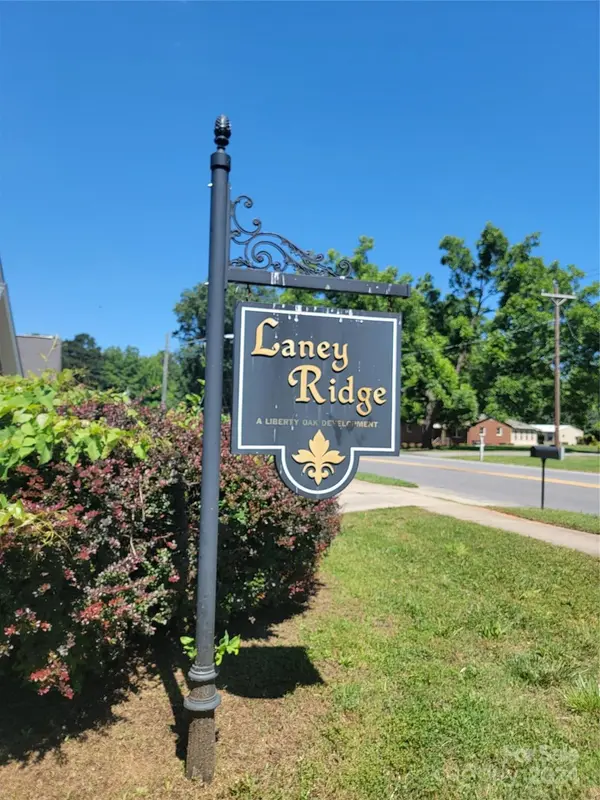 3610 Maggie Laney DR, Charlotte, NC 28216