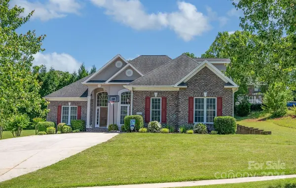 1129 Mayfield CIR NW,  Conover,  NC 28613
