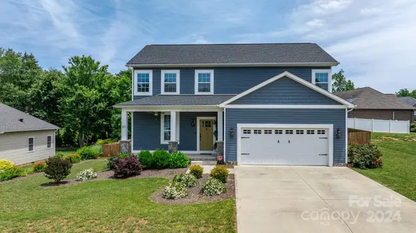 30 Whitman CT, Taylorsville, NC 28681