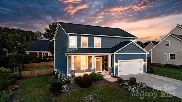 30 Whitman CT, Taylorsville, NC 28681