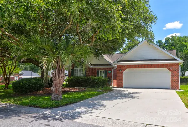 40 Martins PATH, Charleston, SC 29414