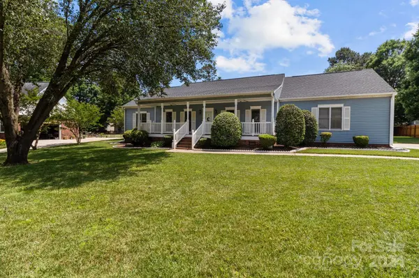 623 Peacehaven RD, Kannapolis, NC 28083
