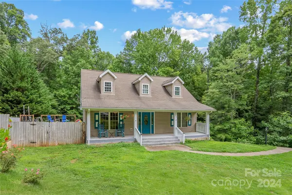 190 Cedarbrook LN,  Nebo,  NC 28761