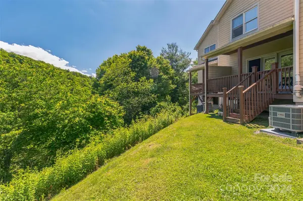132 Silo Ridge LN, Vilas, NC 28692