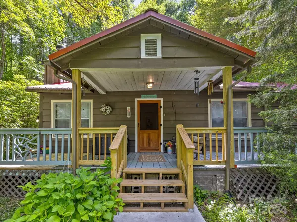 5 Heady Mountain Rd RD, Cashiers, NC 28717