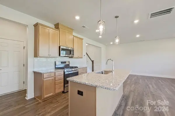 14012 Lake Home LN Charlotte, NC 28278