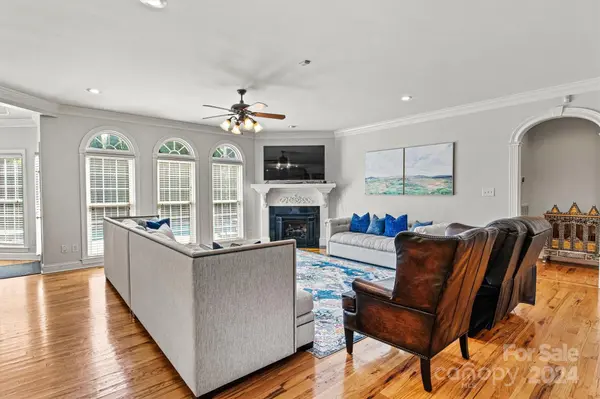 126 43rd Avenue DR NW Hickory, NC 28601