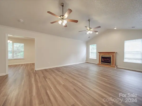 103 Yorkshire DR, Salisbury, NC 28144