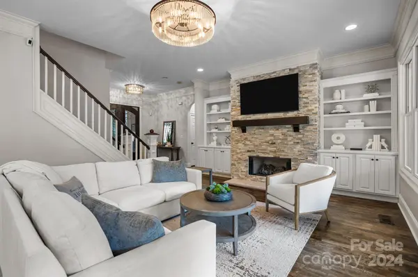 108 Brawley Harbor PL, Mooresville, NC 28117