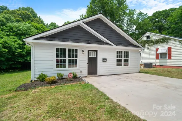 425 Crawford ST, Shelby, NC 28150