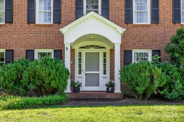 1718 Colony RD, Salisbury, NC 28144