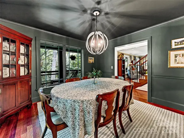 34 Merrills Chase RD Asheville, NC 28803