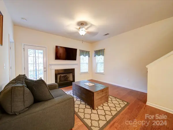 205 Limerick RD #E, Mooresville, NC 28115