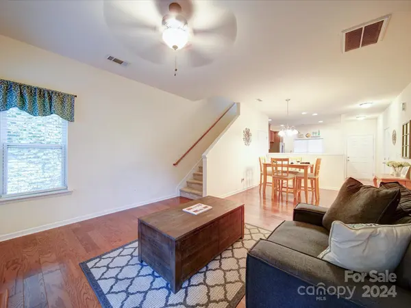 205 Limerick RD #E, Mooresville, NC 28115