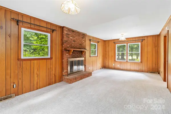 7400 Davis RD, Mint Hill, NC 28227