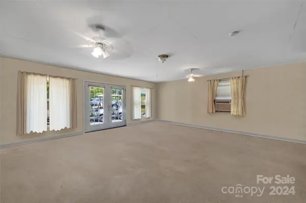 4421 Hwy 16 S HWY, Maiden, NC 28650