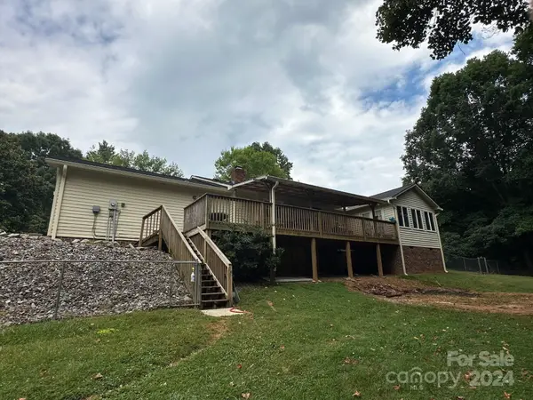 2163 Lynmore DR #1, Sherrills Ford, NC 28673