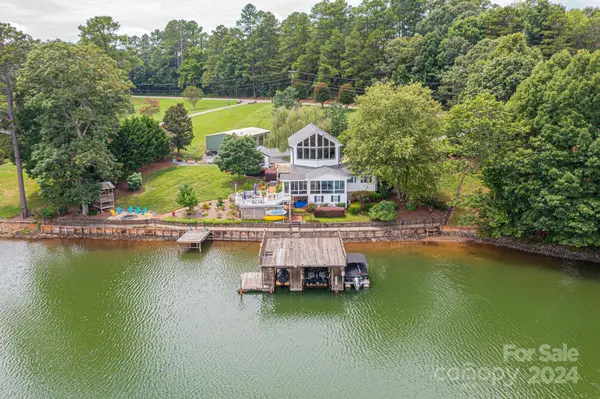 6652 Valwood RD, Conover, NC 28613