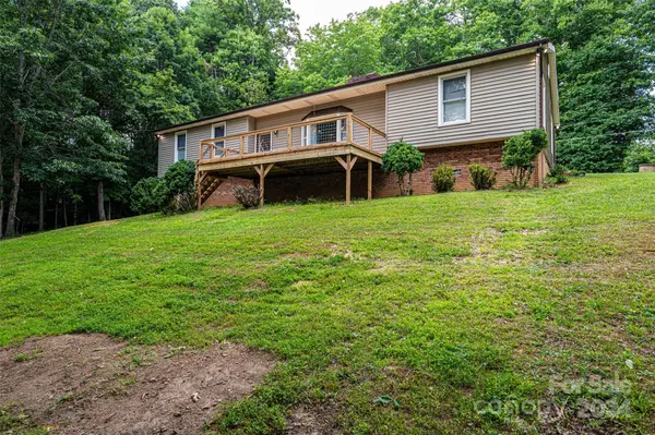 406 Georgetown RD Lenoir, NC 28645