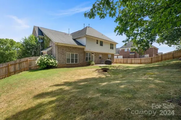 179 Autumn Frost AVE, Statesville, NC 28677