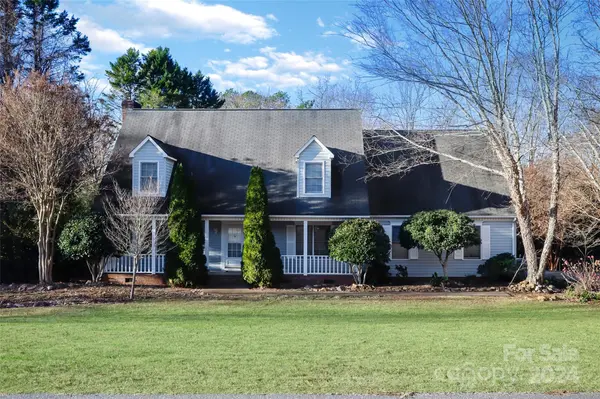 113 Cricket Creek DR, Rutherfordton, NC 28139