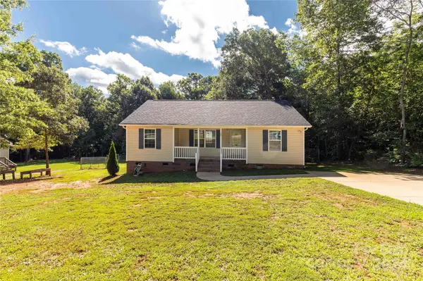 353 Gills Creek DR, Lancaster, SC 29720