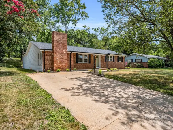 164 N Woodland AVE,  Forest City,  NC 28043