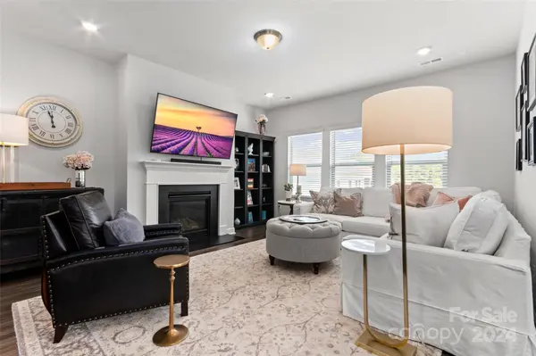 4203 Canopy Creek DR, Denver, NC 28037