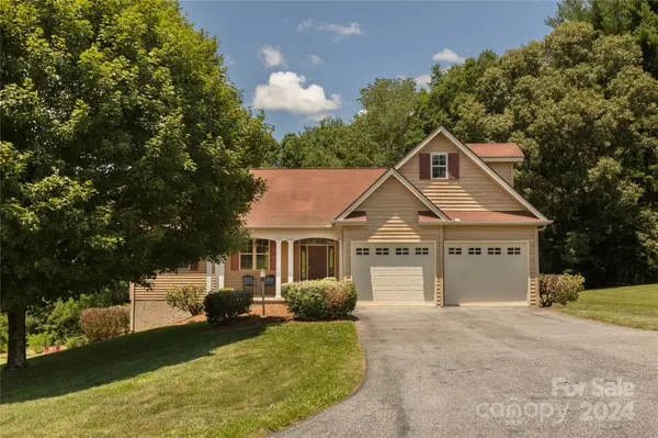 167 High Ridge DR #10, Mills River, NC 28759