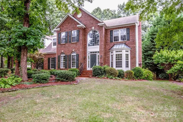 105 Haddington PL, Mooresville, NC 28115