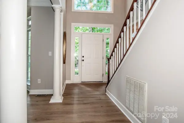 105 Haddington PL, Mooresville, NC 28115