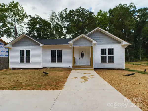 660 W 9th ST, Newton, NC 28658