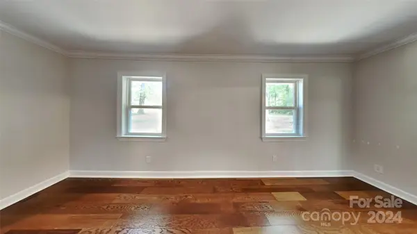 909 White Oaks CIR, Monroe, NC 28112