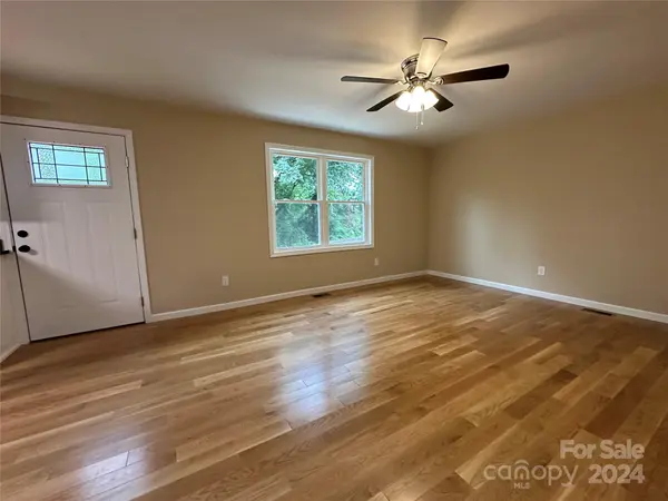 3022 Fred Bentley RD, Granite Falls, NC 28630