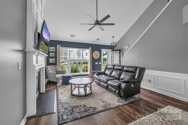 12209 Bobhouse DR Charlotte, NC 28277