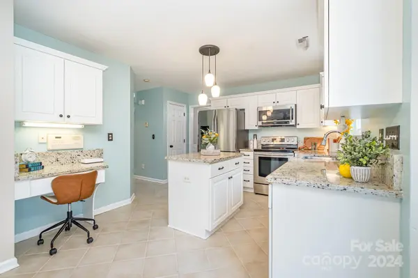 4006 Logan CIR, Indian Trail, NC 28079