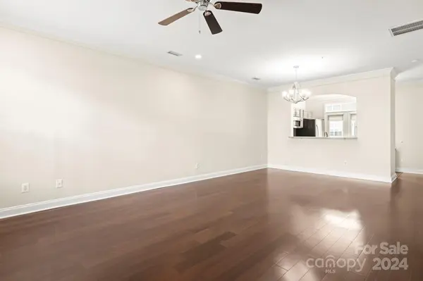 805 Clarkson Mill CT, Charlotte, NC 28202