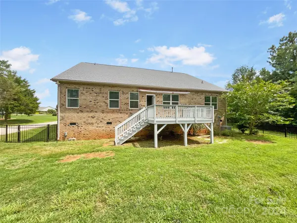 2033 Belle Regal CIR, Rock Hill, SC 29732