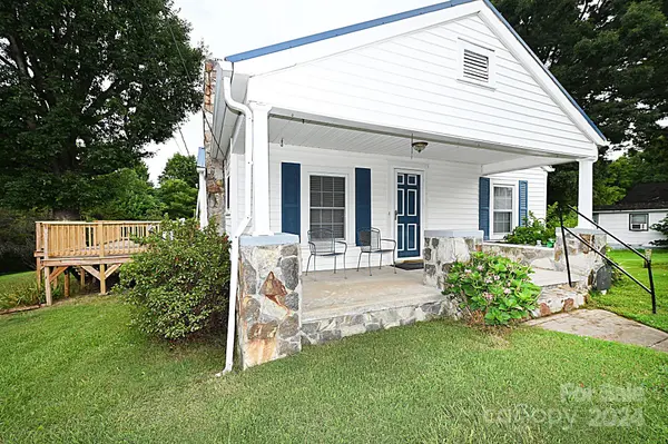 214 Whitnel PL SW, Lenoir, NC 28645