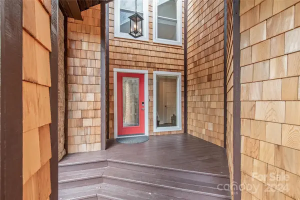 5599 Charter Oaks LN, York, SC 29745