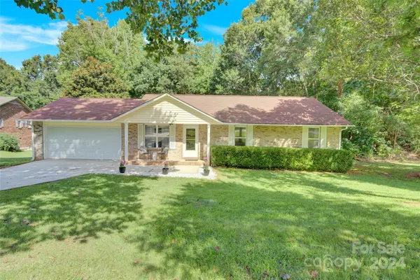 184 Autumn Leaf RD, Troutman, NC 28166