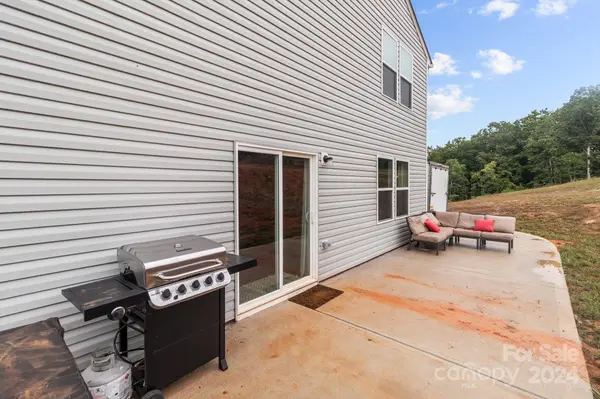 564 Broad ST, Denton, NC 27239