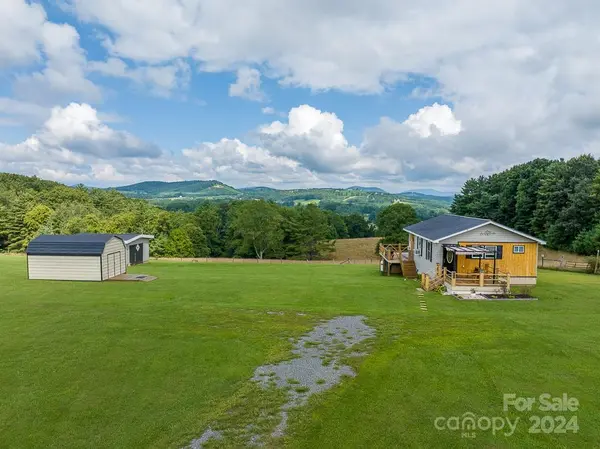 2411 Glade Valley RD, Sparta, NC 28675