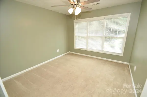 2405 Bayleigh DR, Vale, NC 28168