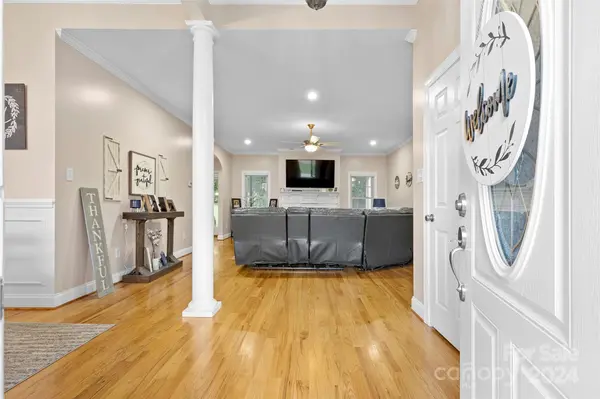 233 Seven Springs LOOP #20, Statesville, NC 28625