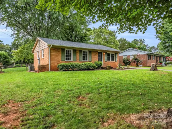 127 Northview Dorsey ST, Rutherfordton, NC 28139